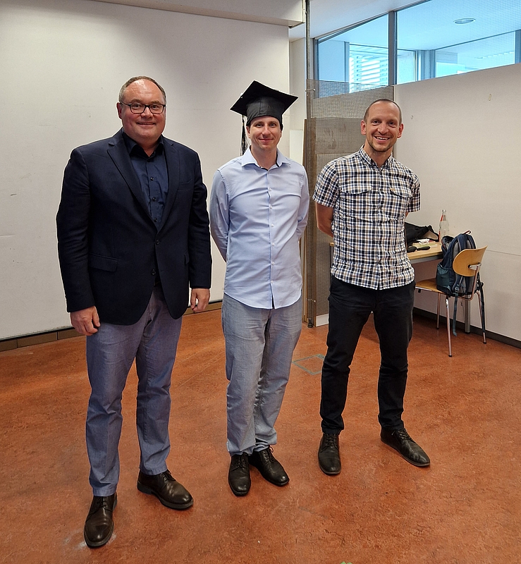 Prof. Dr. Wende mit Silvio Hildebrandt und Prof. Dr. M. Roth (von li. n, re.) 