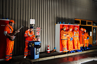 Lokstoff- Theater im öffentlichen Raum Credit Zoia Domaskina